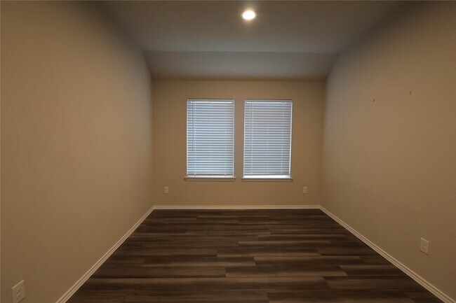 Foto del edificio - 9315 Colonial Bent Pl