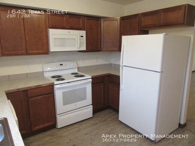 Foto del edificio - Eureka Townhomes