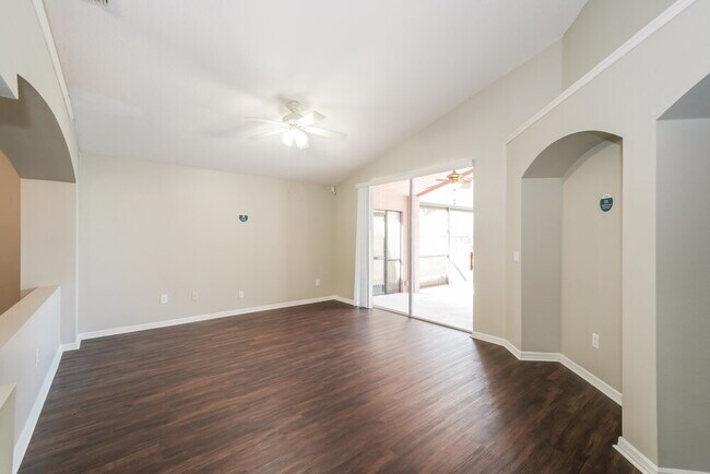 Building Photo - 6757 Waterton Dr