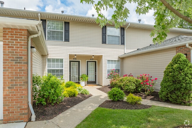 Building Photo - Winfield Commons