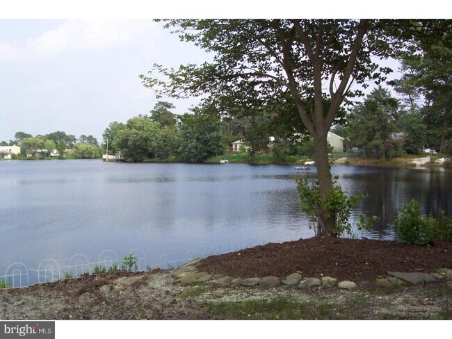 Building Photo - 30 Wildgeese Cir