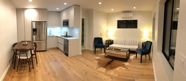 Foto del edificio - 3527 Greenfield Ave