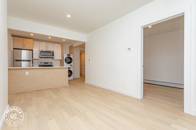 Building Photo - 419 Marcus Garvey Blvd