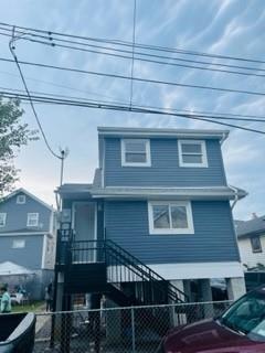 Building Photo - 11 Seafoam St