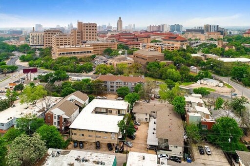 Walk to UT campus, gorgeous remodeled unit - Walk to UT campus,  gorgeous remodeled unit