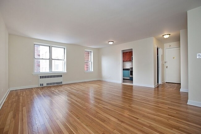 Building Photo - 66-34 108th St