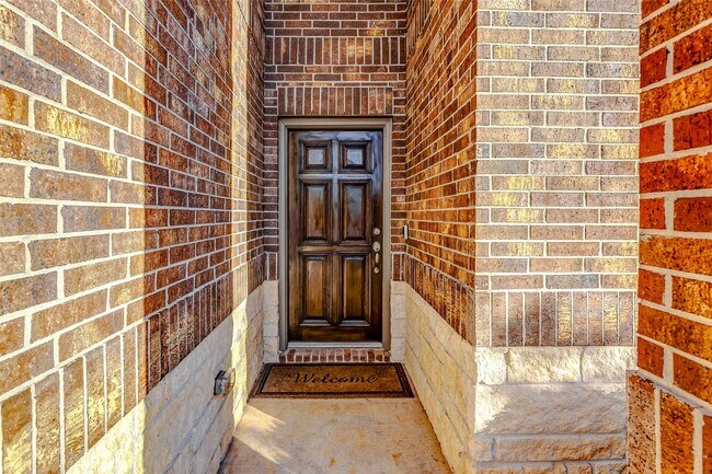 Foto del edificio - 2165 Woodland Pine Dr