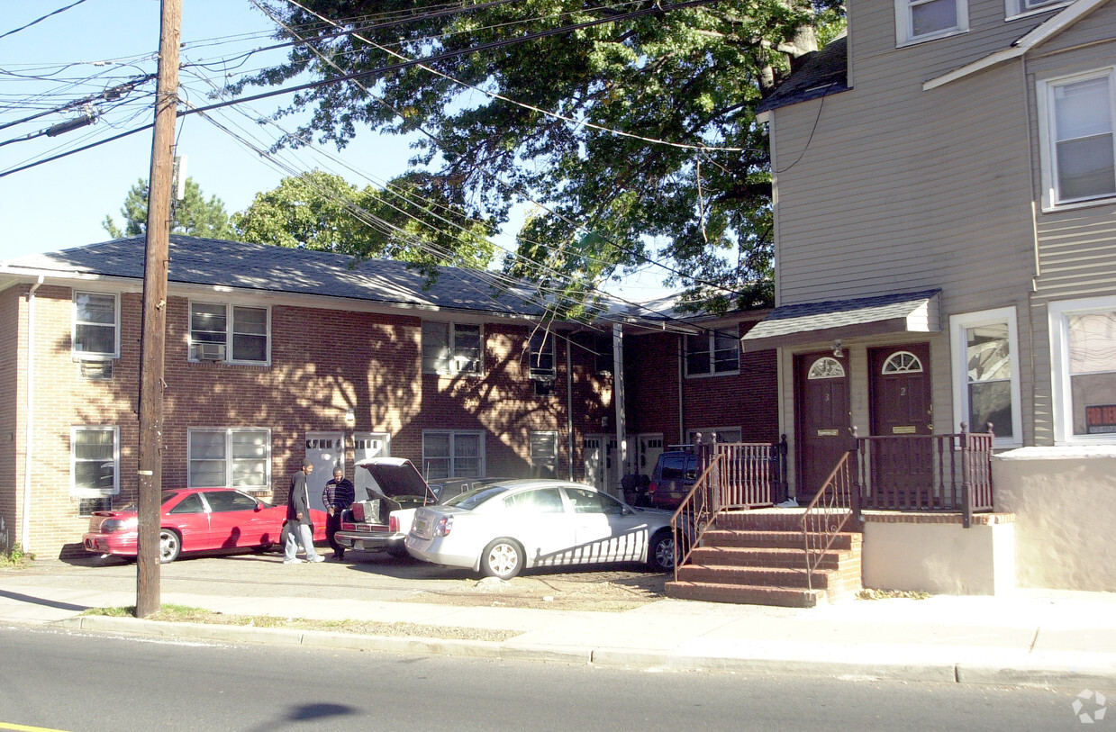 Building Photo - 236-240 Stuyvesant Ave