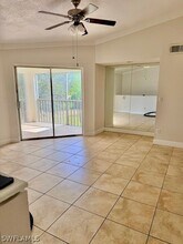 Building Photo - 169 Santa Clara Dr