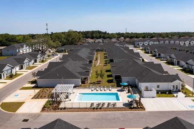 Building Photo - Arena Villas at Blue Angel