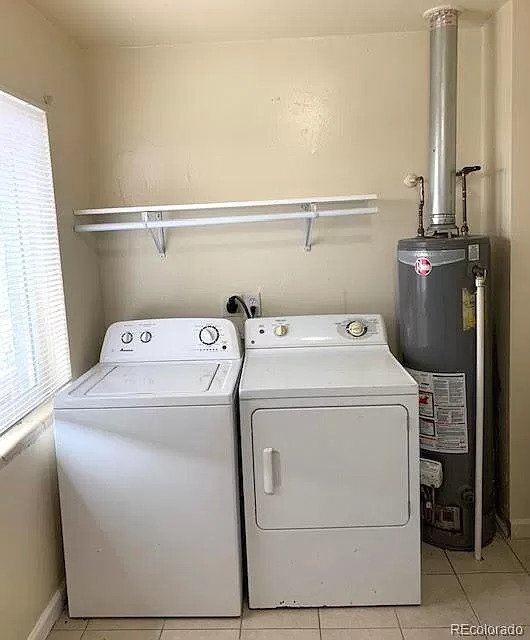 washer dryer - 1431 Lima St