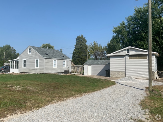 Building Photo - 2319 Whitmore Ave