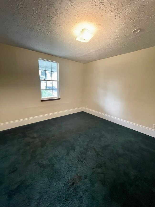 Foto del edificio - 202 Lincoln Ave NW