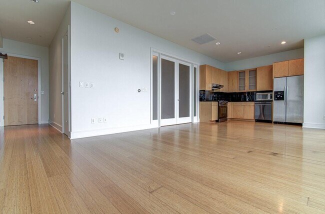 Foto del edificio - 555 E 5th St.