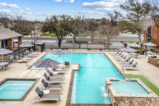 Foto del edificio - Landmark at Prescott Woods Apartment Homes