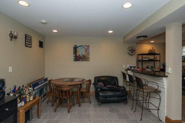Foto del edificio - 2448 N Campbell Ave