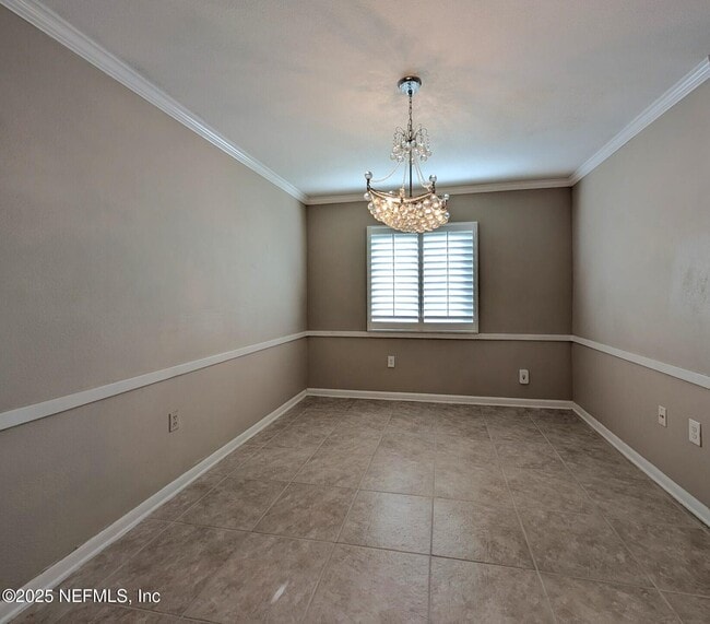 Building Photo - 2325 Costa Verde Blvd