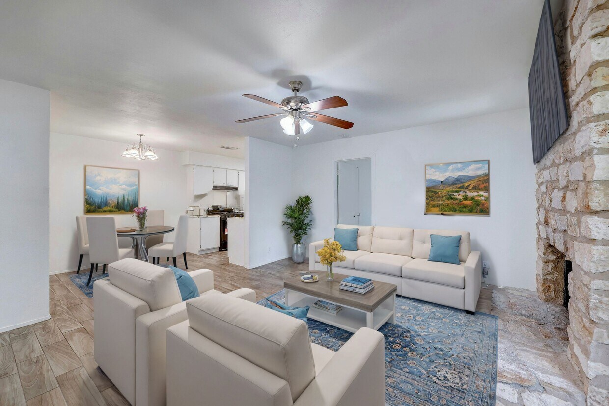 Foto principal - 703 Country Aire Dr