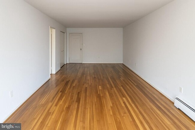 Foto del edificio - 111 Lee Ave