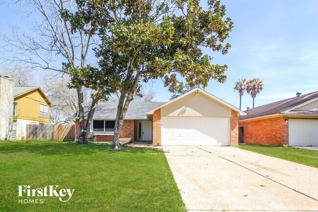 Building Photo - 16310 Emberwood Dr