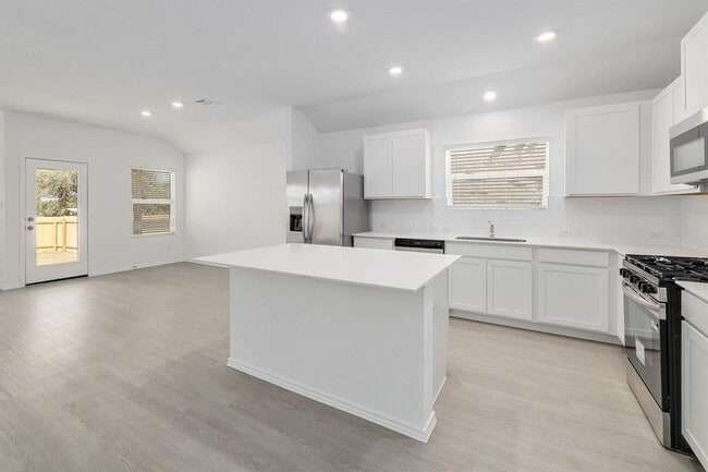 Foto del edificio - 105 Arbordale St