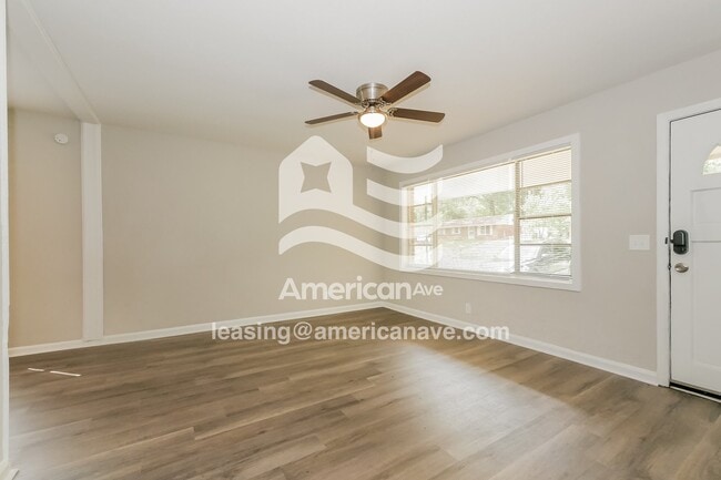 Building Photo - 4758 Wellborn Dr