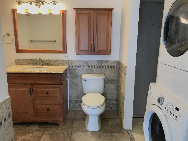Building Photo - 91-233-233 Hanapouli Cir
