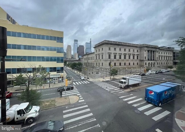 Building Photo - 1549 Spring Garden St