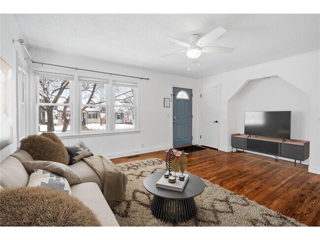 Building Photo - 5705 Logan Ave S