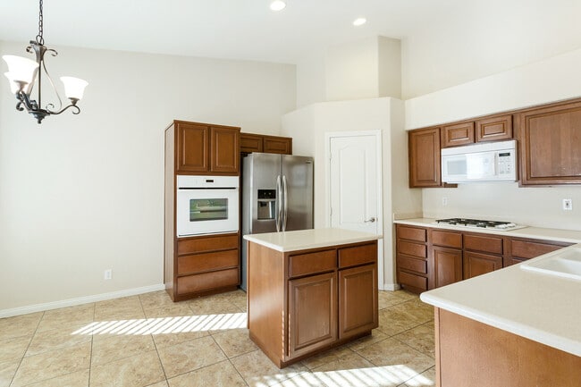Foto del edificio - 4 Bedroom Single Story in Southern Highlan...
