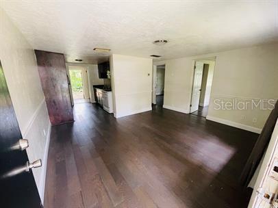 Foto del edificio - 2200 SE 46 Terrace