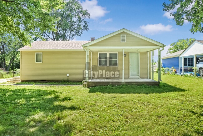 Photo - 1822 S Chester Ave, Indpls, IN 46203 House