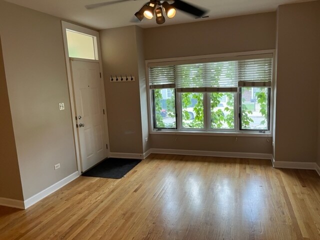 Foto del edificio - 2415 W Harrison St