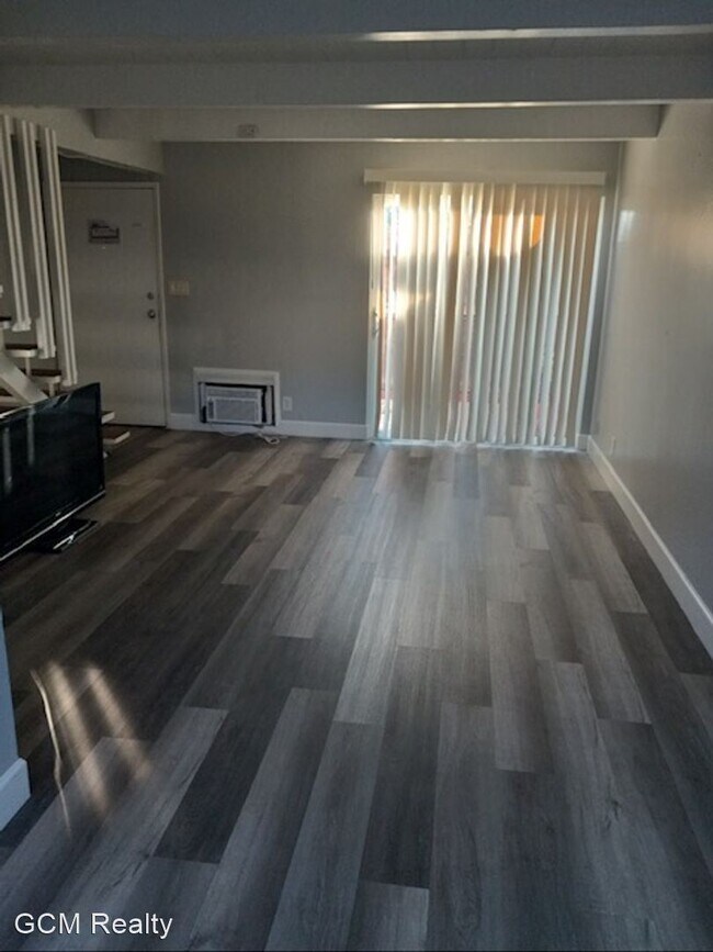 Foto del edificio - 2 br, 1 bath House - 1560 Pine St #3