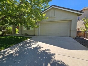 Building Photo - 2939 Astronomer Way
