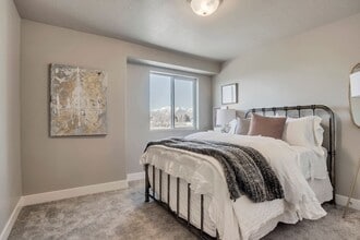 Building Photo - 1941 S 1140 W