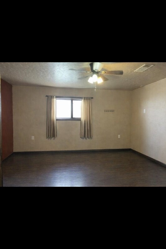 Foto del edificio - 2734 7th St