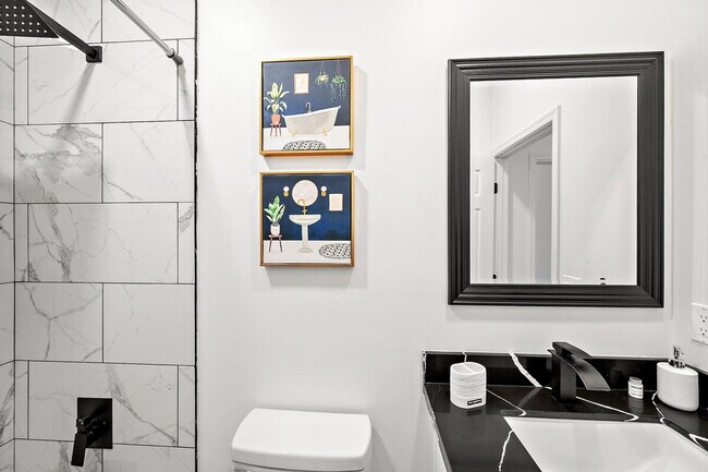 Foto del edificio - 5233 N 23rd Ave
