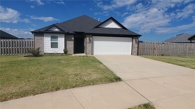 Building Photo - 702 Obsidian Ct