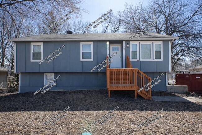 Building Photo - 302 S Franklin St