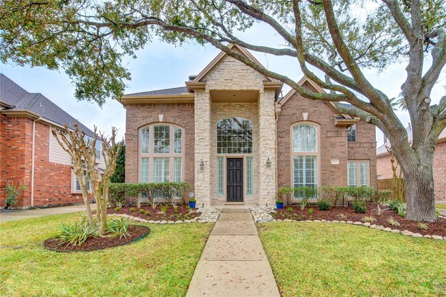 Building Photo - 13515 N Tracewood Bend