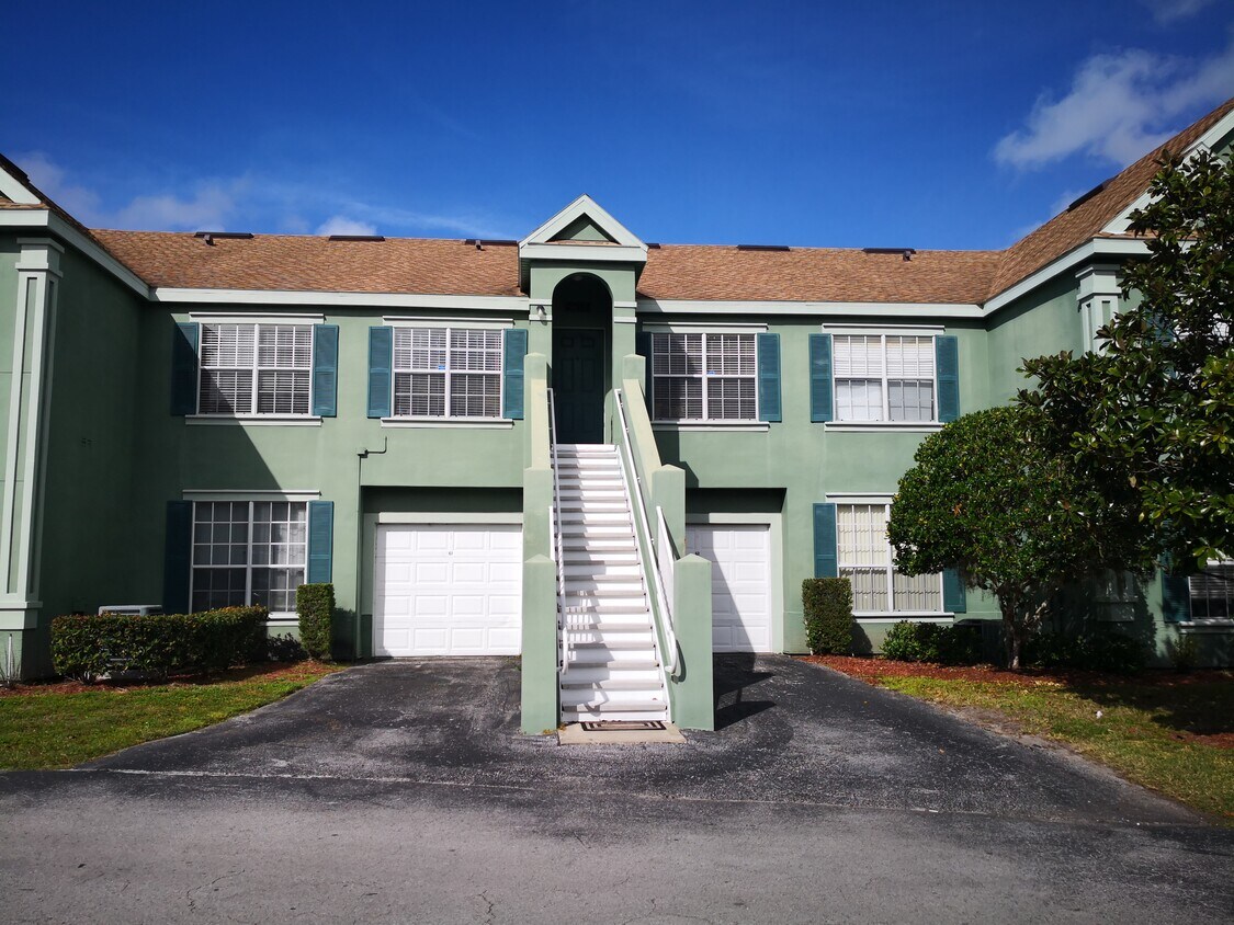 9610 Lake Chase Island Way, Tampa, FL 33626 Condo for Rent in Tampa