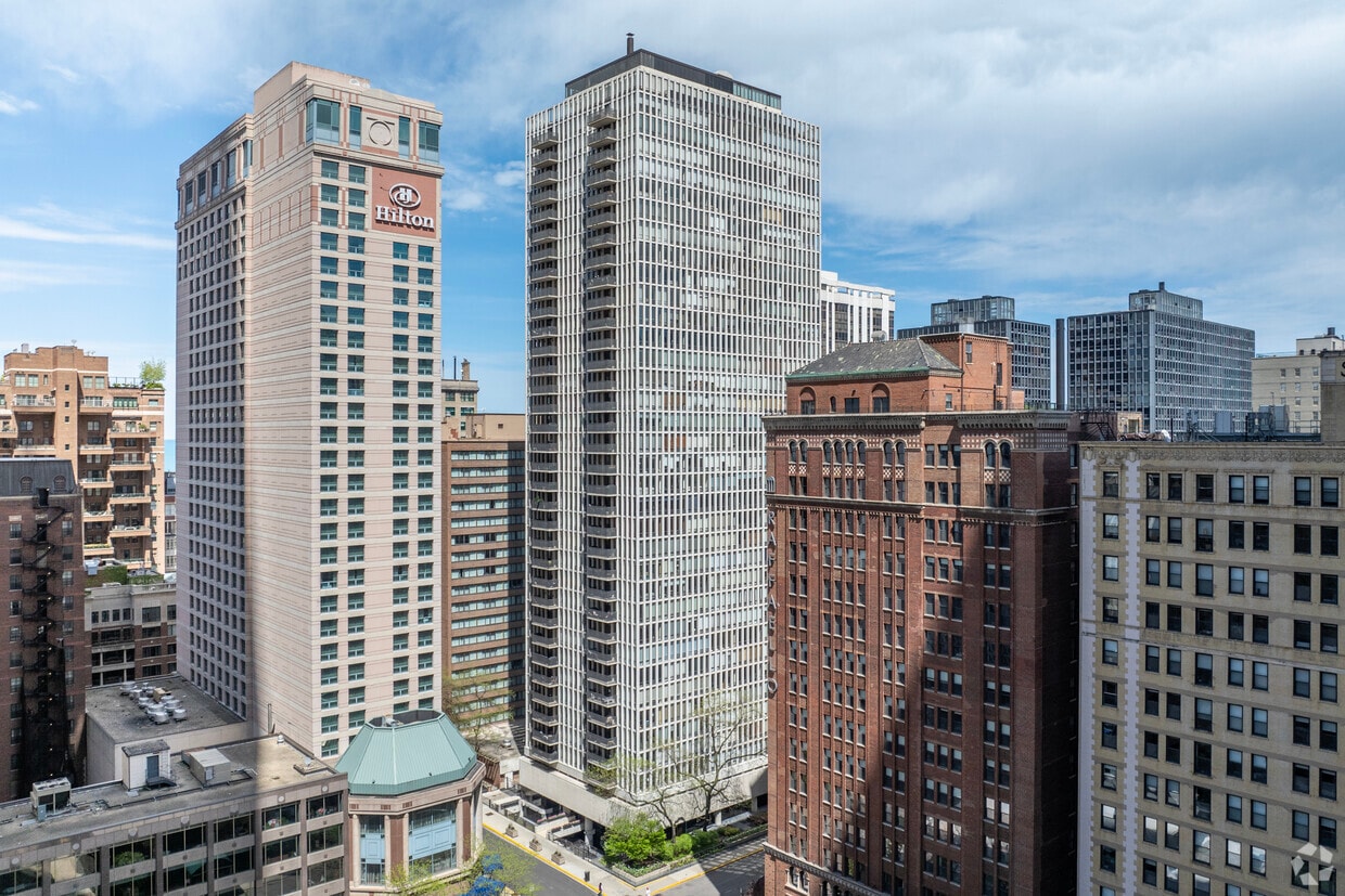 Primary - 200 E Delaware Pl
