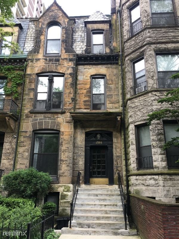 Building Photo - 1355 N State Pkwy