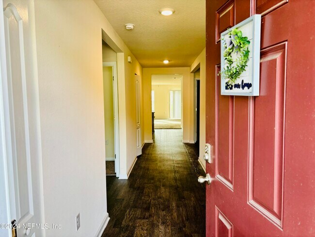 Foto del edificio - 11423 Sheepshead Ln