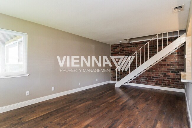 Foto del edificio - Auburn Condo is NOW rent ready!