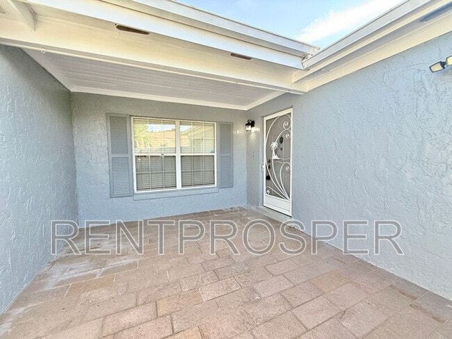 Photo - 1739 Lake Marion Dr House