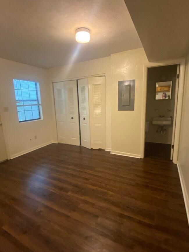 Foto del edificio - 2623 Windy Ridge Dr