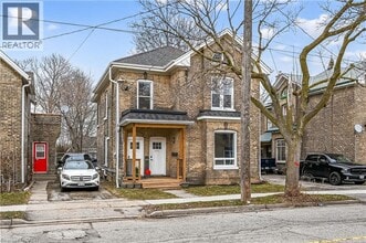 Building Photo - 238 Darling St