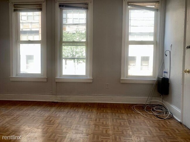 Foto del edificio - 301 7th St